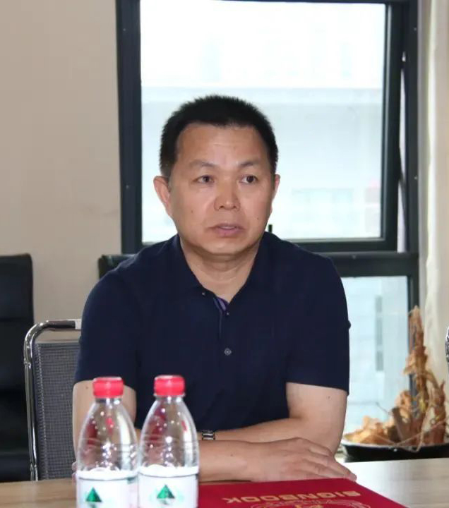 愛心奶情系學(xué)子，公益情溫暖人心—河南花花牛乳業(yè)集團助力基金會“圓夢計劃?一杯奶”公益項目，愛心捐贈善款50萬元！